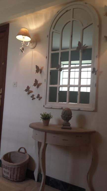 Saint-Martin-le-Beau Appartement De La Vallee מראה חיצוני תמונה